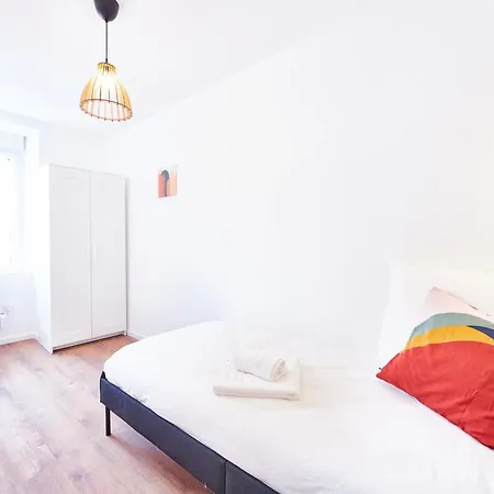 Rt 2 - F3 Pour 1-5 Pers Au 2eme Etage Mylhúzy